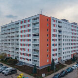 Letecký pohled zateplení panelového domu a rekonstrukce lodžií, Praha - Stodůlky 2025