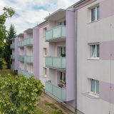 Přístavba lodžií - nové betonové lodžie na bytovém domě v Rokycanech