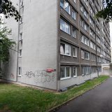 Šestajovická 488, Praha - zateplení fasády PŘED